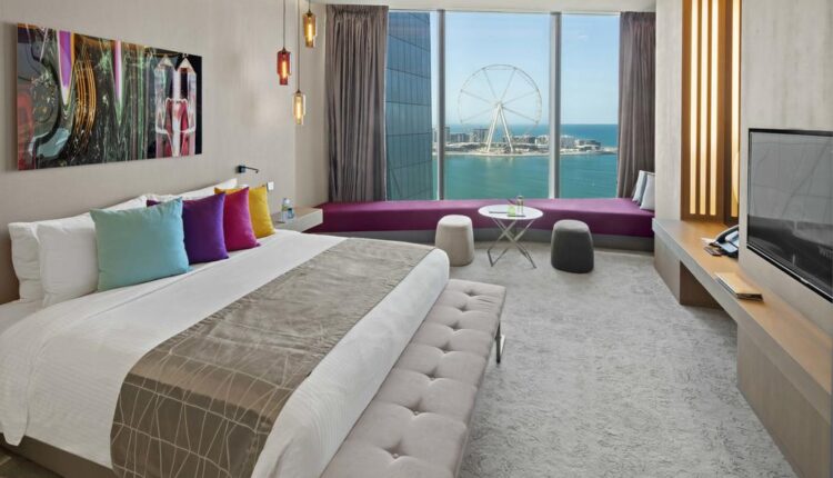 فندق ريكسوس بريميوم جي بي ار من افخم فنادق دبي المفضَّلة لدى النزلاء