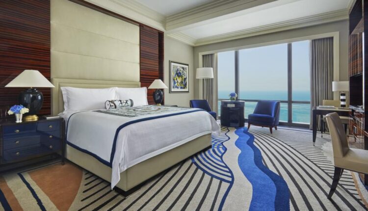 فندق فور سيزونس خليج البحرين أحد فنادق البحرين على البحر