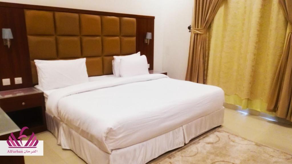 الغرف في فندق الفرحان بنده الرياض