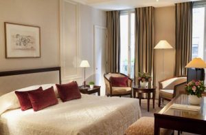 فندق بيدفورد باريس من أبرز الخيارات على قائمة فنادق الشانزليزيه باريس