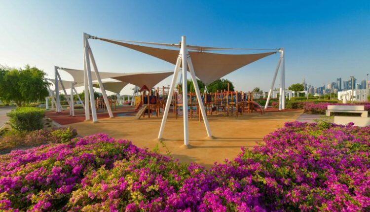 حديقة البدع هي أول حدائق قطر صديقة للحيوانات الأليفة، وتتميز بمساحات خضراء مورقة وحدائق مشذبة جيدًا 