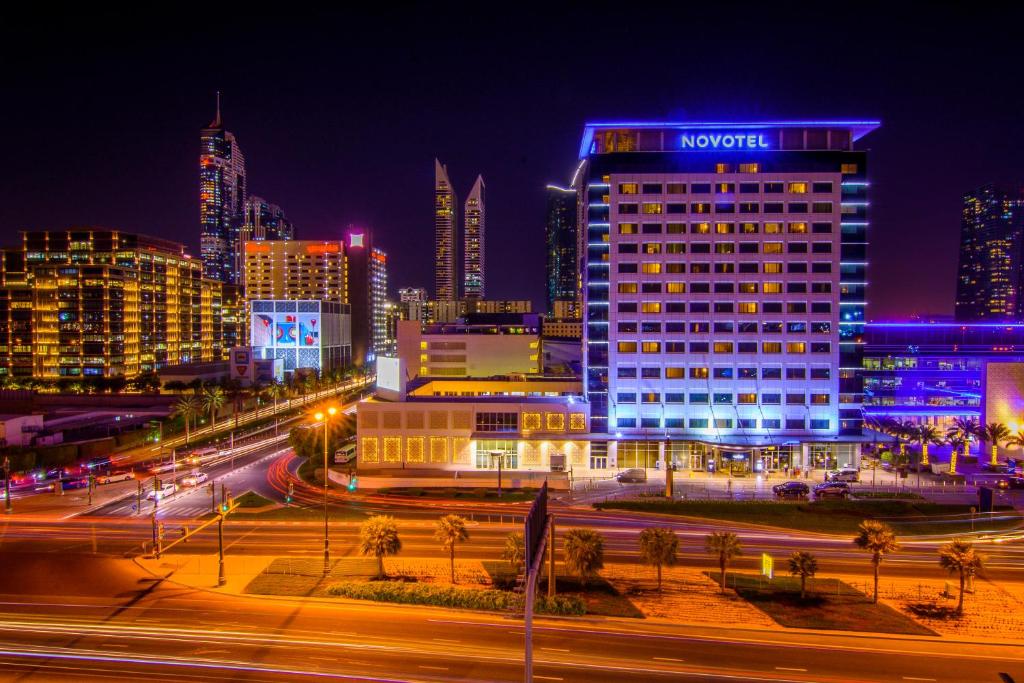 المنطقة المحيطة حول فندق نوفوتيل مركز دبي التجاري العالمي