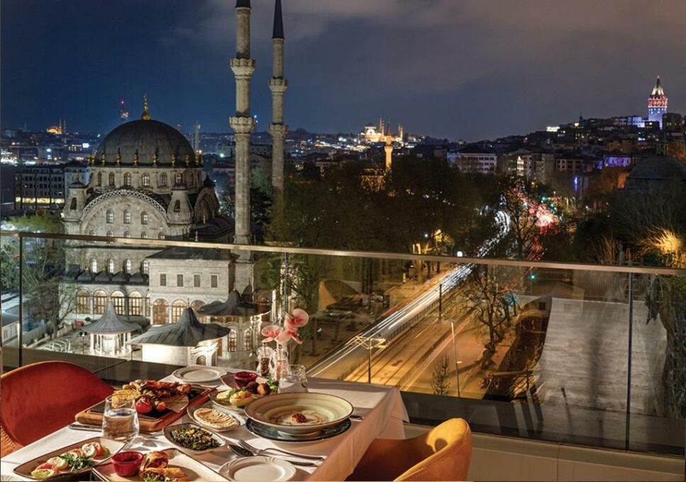 الطعام والشراب في فندق بورت بوسفور اسطنبول