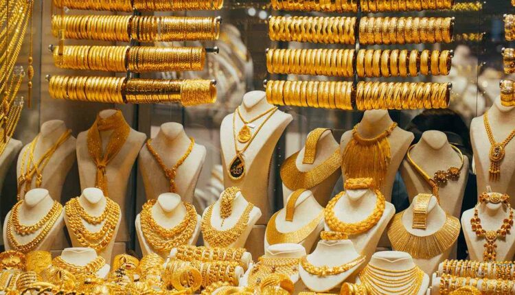 إذا كنت في الدوحة وتبحث عن مكان رائع لشراء الذهب، فإن سوق الذهب هو المكان المثالي
