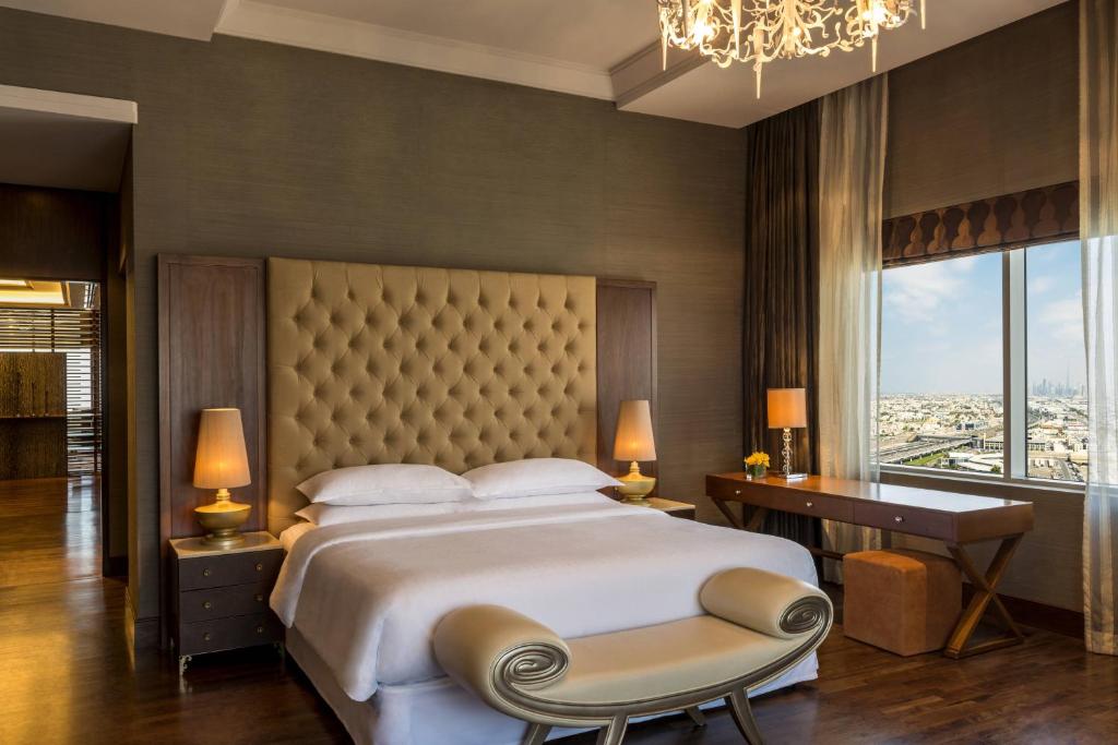 الغرف في فندق الشيراتون مول الامارات