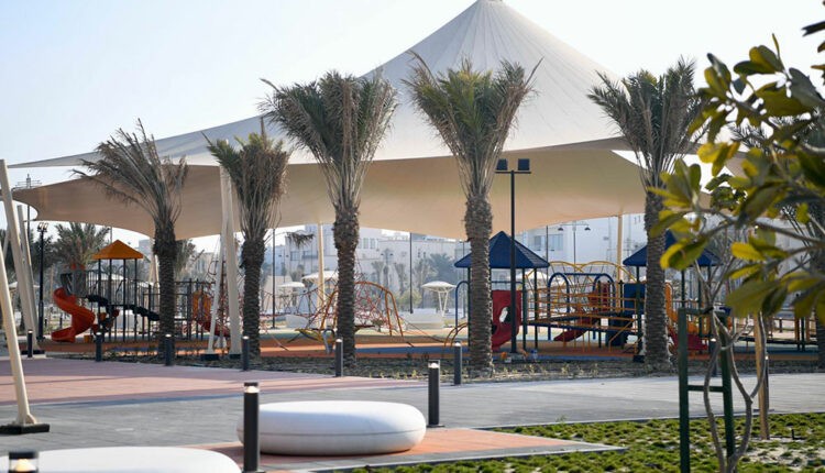 تعتبر حديقة المحرق الكبرى من أكثر المنتزهات شهرة في البحرين
