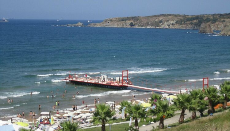 شاطئ سولار اسطنبول من افضل شواطئ اسطنبول