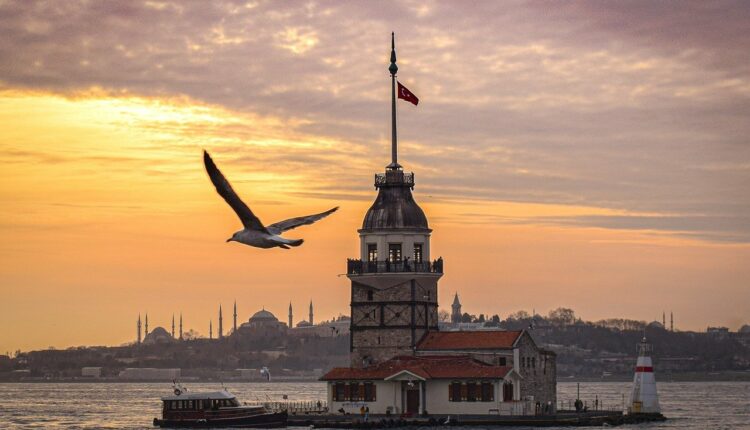 برج الفتاة اسطنبول من ابرز معالم اسطنبول

