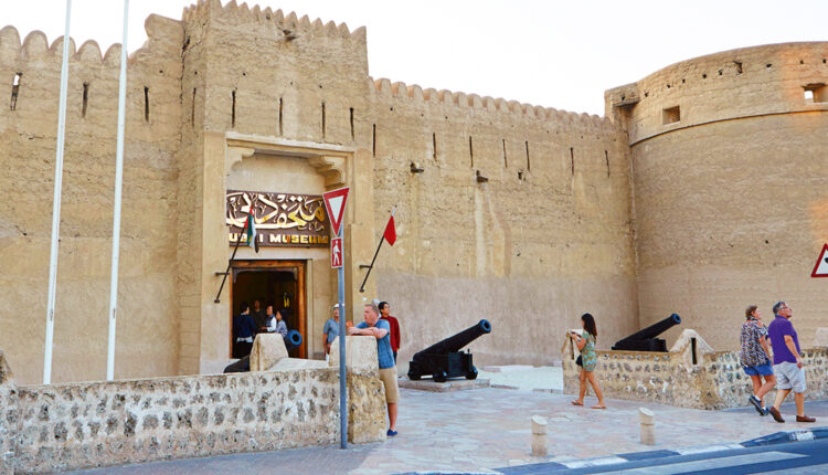 يعد متحف دبى من أفضل أماكن سياحية  في دبى رخيصة