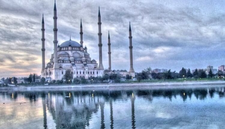 المسجد الأزرق إسطنبول من أشهر مساجد إسطنبول التاريخية