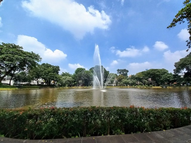 حديقة سيتو ليمبانج جاكرتا من حدائق في جاكرتا
