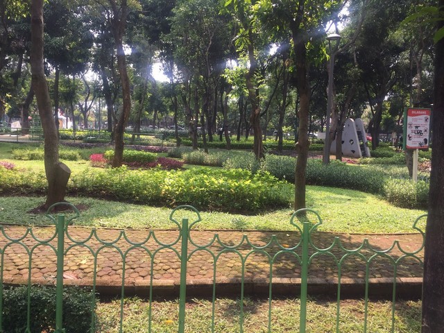 حديقة تانجكوبان بيراهو جاكرتا هي حديقة في جاكرتا