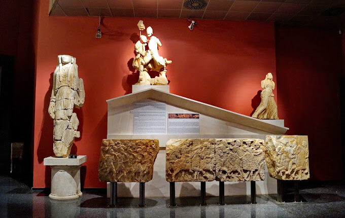 متحف أنطاليا من أجمل الأماكن في أنطاليا

