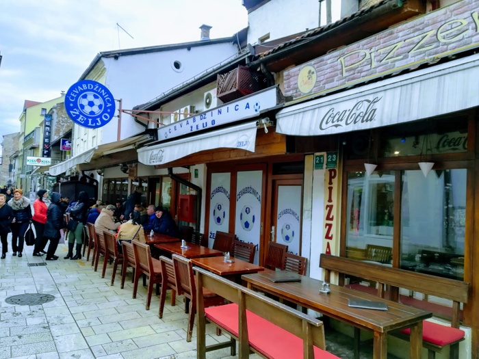 يعد مطعم سيفابزينيتشا زيلجومن أشهر مطاعم سراييفو الشعبية