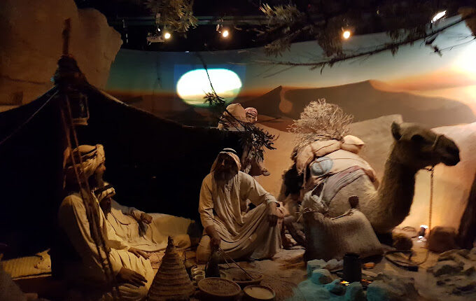 متحف تاريخ أبوظبي والمتحف المائي أبو ظبي من أعرق وجهات أبو ظبي سياحة
