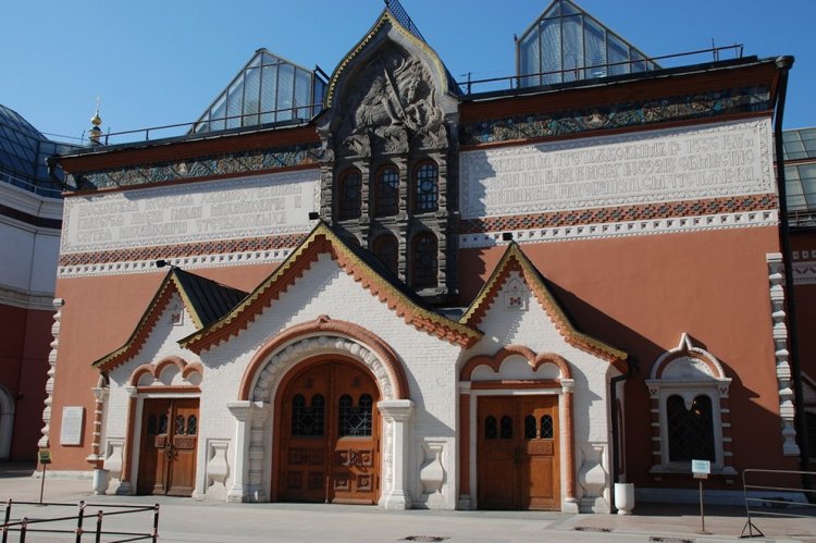 متحف تريتياكوف كريمسكي موسكو من أهم وأفضل الأماكن في موسكو
